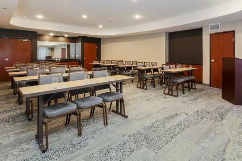 Hotel Courtyard By Marriott Potomac Mills Woodbridge