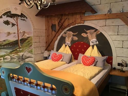 Hostal Themenpension Haus Sanz