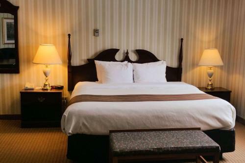 Quality Hotel & Suites Sherbrooke