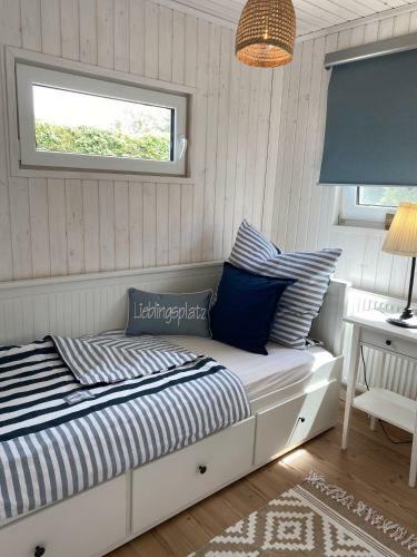 Ferienhaus Heinkens Hoek Mit Eigenem Bootssteg