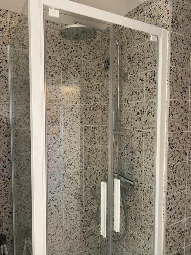 Apartamento Cmg - Cosy Studio Rez-de-jardin - 200m De La Plage