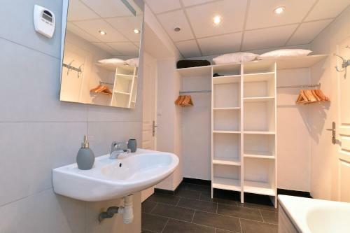 Bed & Breakfast La Long�re Des Capucines