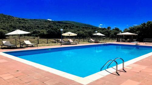 Villa Vallocchia - Sleeps 18 Exclusive Poolgrounds 2
