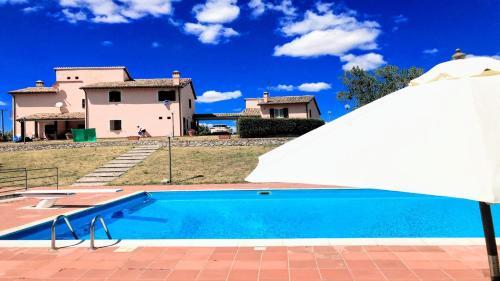 Villa Vallocchia - Sleeps 18 Exclusive Poolgrounds 2