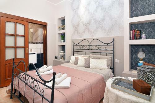 Hostal Sa Rocchitta House