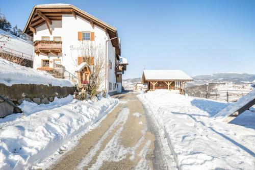 Apartamento Wohnung Rosengarten Heigler Hof