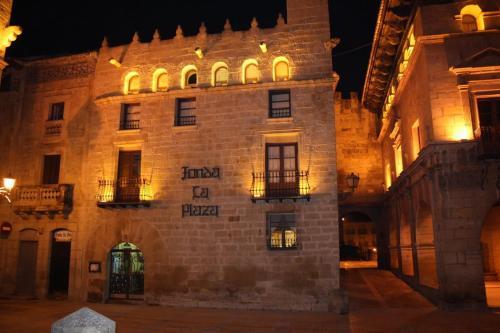 Hostal Fonda La Plaza