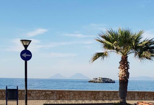 Apartamento Casa Tranquilla E Luminosa Con Terrazzo A Due Passi Dal Mare