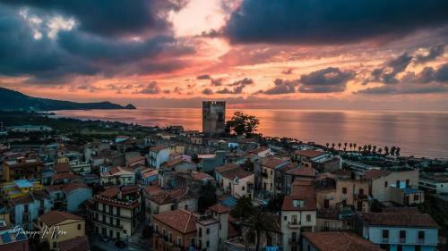 Apartamento Casa Tranquilla E Luminosa Con Terrazzo A Due Passi Dal Mare