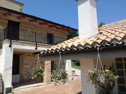 Apartamento Vacanze In Collina, Tra Mare E Monti