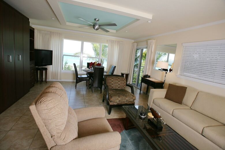 Hotel The Beach On Longboat Key By Rva