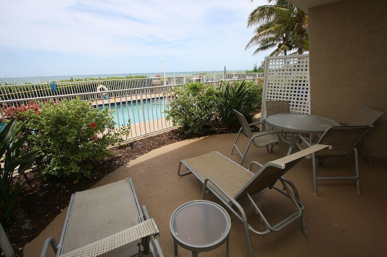 Hotel The Beach On Longboat Key By Rva
