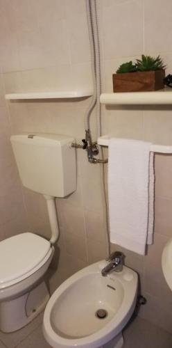 Hostal Residenza Santa Valeria 2