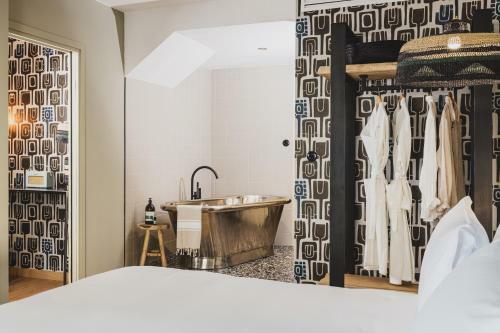 Hotel Le Garage Biarritz H�tel Nouvelle Ouverture