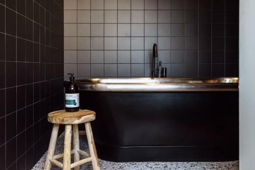Hotel Le Garage Biarritz H�tel Nouvelle Ouverture