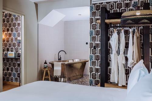 Hotel Le Garage Biarritz H�tel Nouvelle Ouverture