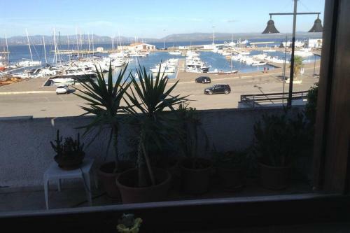 Splendida Casa Con Ampio Terrazzo Vista Mare