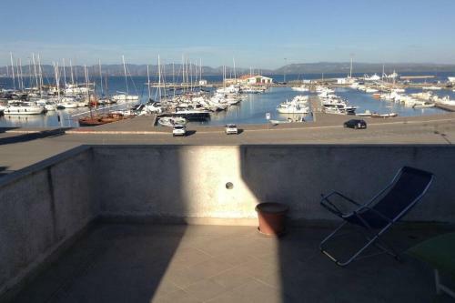 Splendida Casa Con Ampio Terrazzo Vista Mare