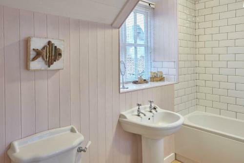 Host & Stay - Church Cottage