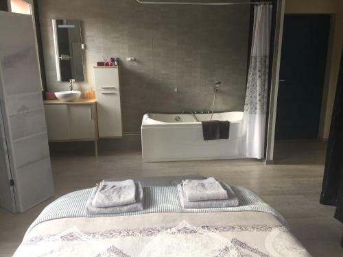 Bed & Breakfast Chambre D?h�tes Vaucluse