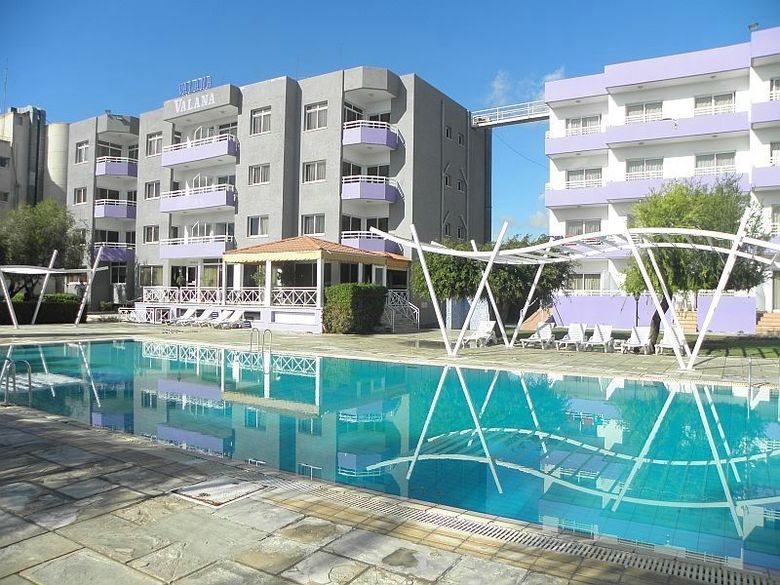 Valana Hotel Apartments