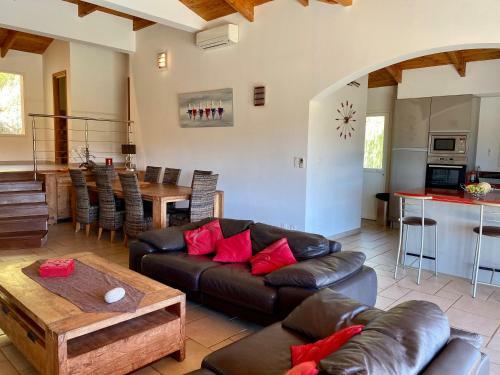 Villa 8 Personnes, Piscine Chauff�e