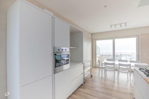 Apartamento Beachfront Penthouse With Jacuzzi And Private Parking