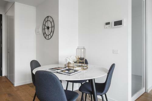 Sandy Hill Apartments By Ready Set Host