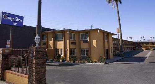 Motel Orange Show Inn