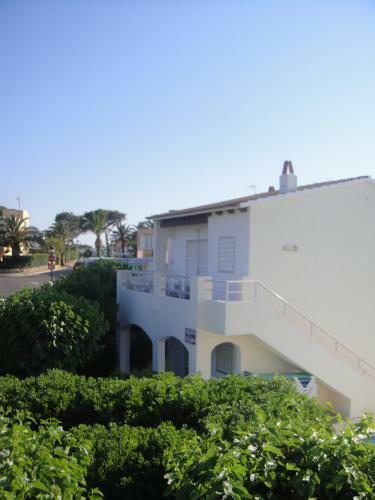 Apartamentos Rayma I-ii-iii
