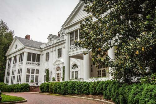 Bed & Breakfast The Duke Mansion