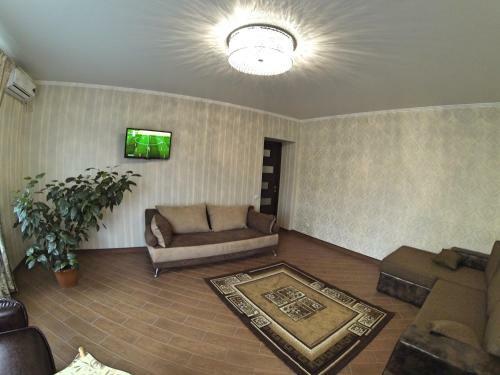 Apartment On Kyivska Street 2953