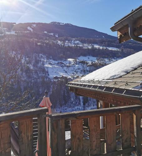 Chalet Jacuzzi, Sauna Proche Courchevel 8/10 Pers