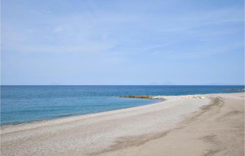 Beautiful Apartment In Capo D'orlando With 4 Bedrooms