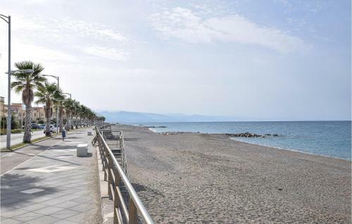 Beautiful Apartment In Capo D'orlando With 4 Bedrooms