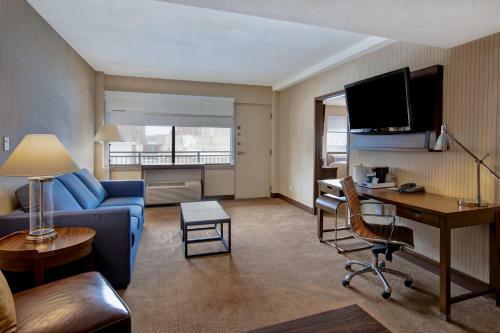Hotel Four Points By Sheraton Peoria Downtown