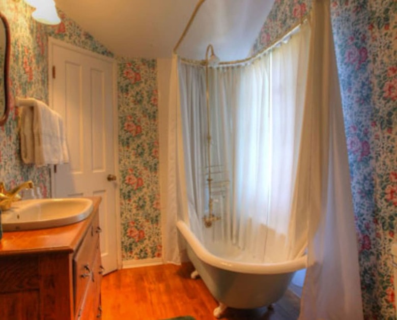 Bed & Breakfast Bath Street Inn