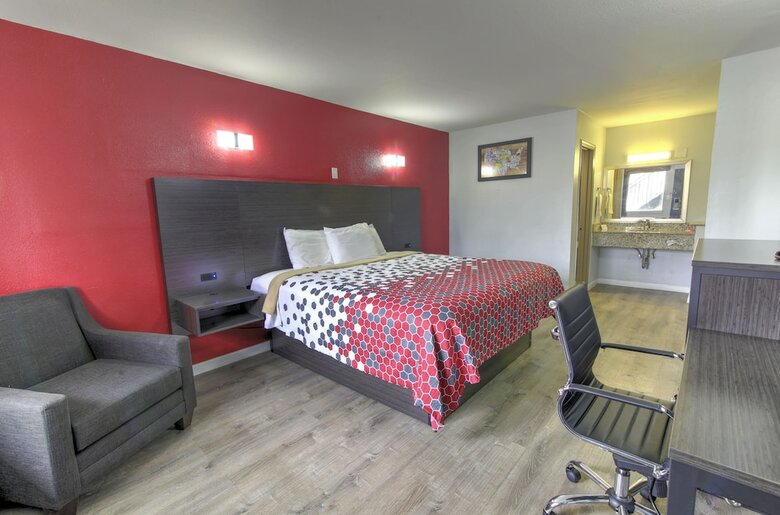 Hotel Econo Lodge Airport