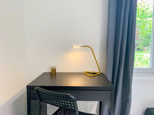 Apartamento Joli Studio Avec Jardin - Gare Rer C -proche Paris