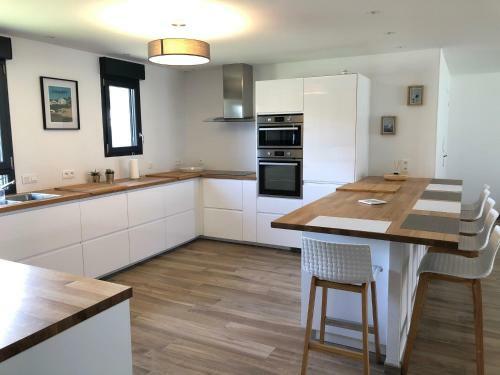 Maison Proximit� Golf Et Plage De Br�ville Sur Mer