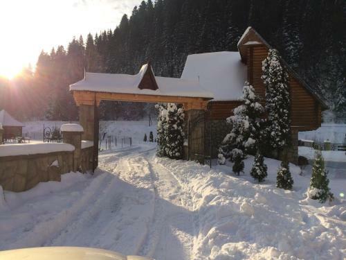 Hostal Zatin