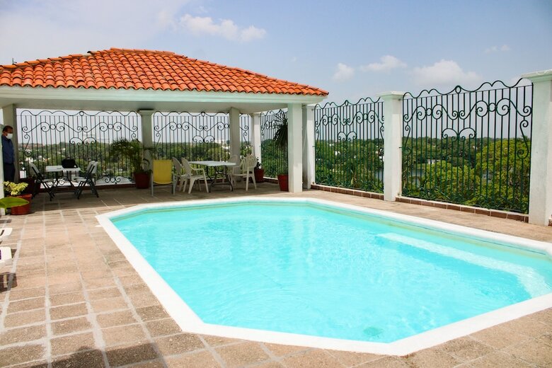 Hotel & Suites Real Del Lago