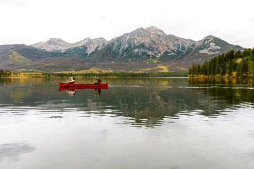 Hotel Pyramid Lake Resort