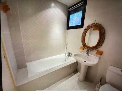 Villa & Jacuzzi - Golf De Barbaroux
