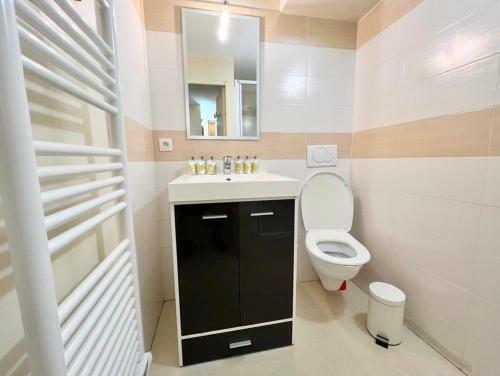 Apartamento T3 Au C?ur Du Centre Historique De Brian�on #6