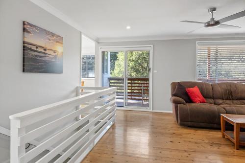 Ultimate Coastal Boaties Escape/lemon Tree Passage