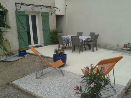 Apartamento Hilltop Haven - Privacy, Views And Starry Nights