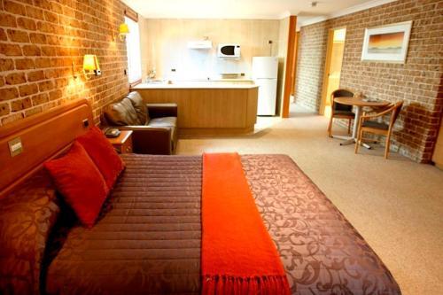 The Hermitage Motel - Campbelltown