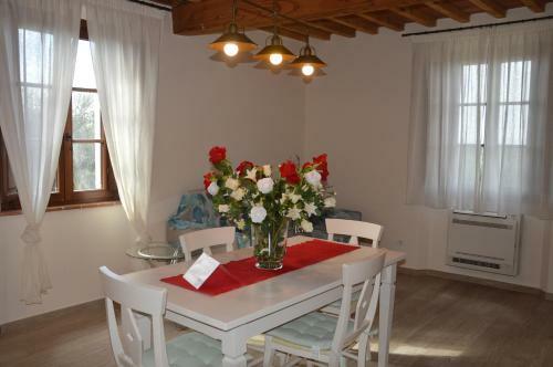 Apartamento Le Bozze "casa Olivo"con Piscina, Wi-fi