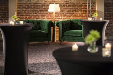 Hotel Carlyle Suites